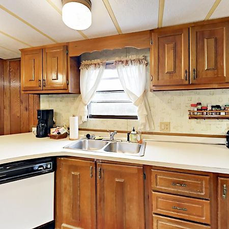 Serenity Views Bungalow - Close To City And Parkway! Villa Weaverville Buitenkant foto
